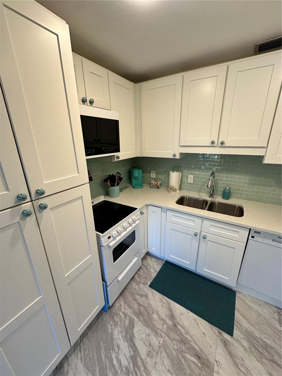 TIMBER CREEK ONE - Residential Lease