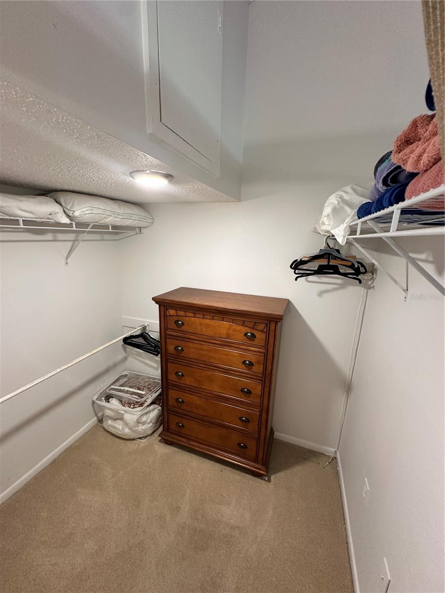 TIMBER CREEK ONE - Residential Lease