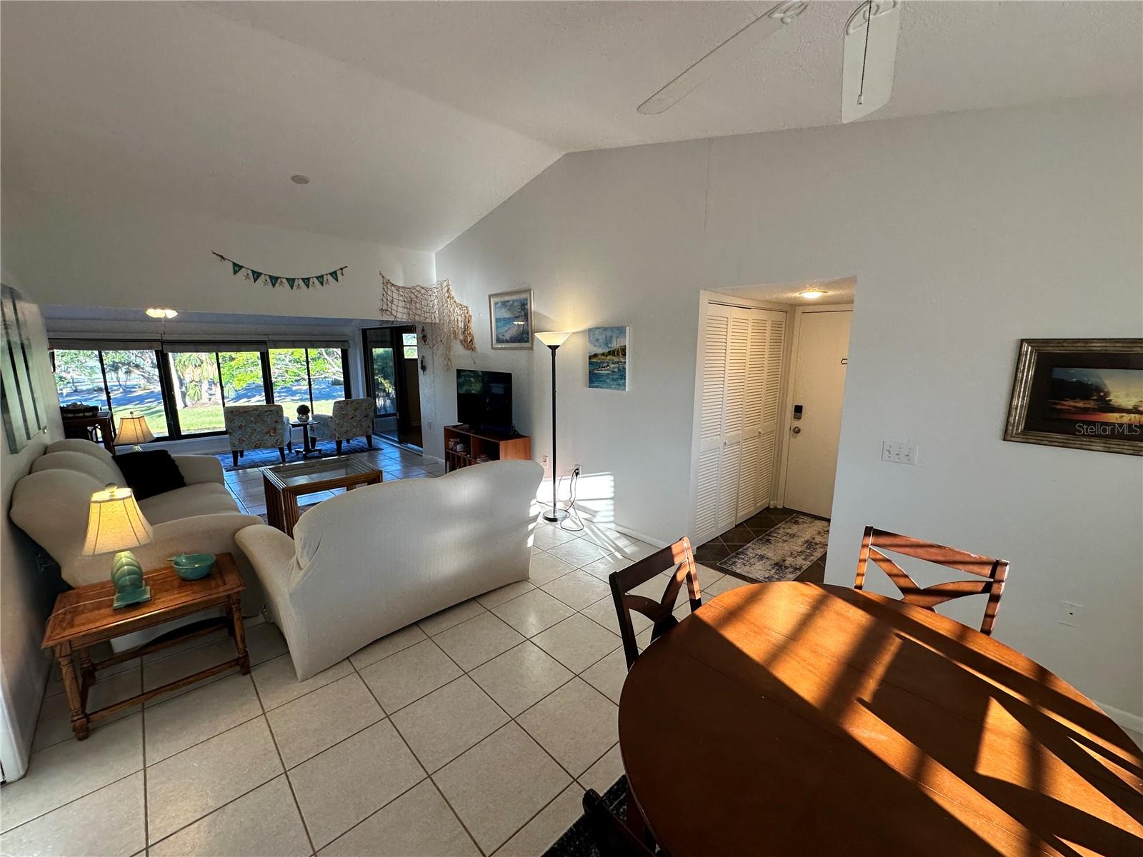 TIMBER CREEK ONE - Residential Lease