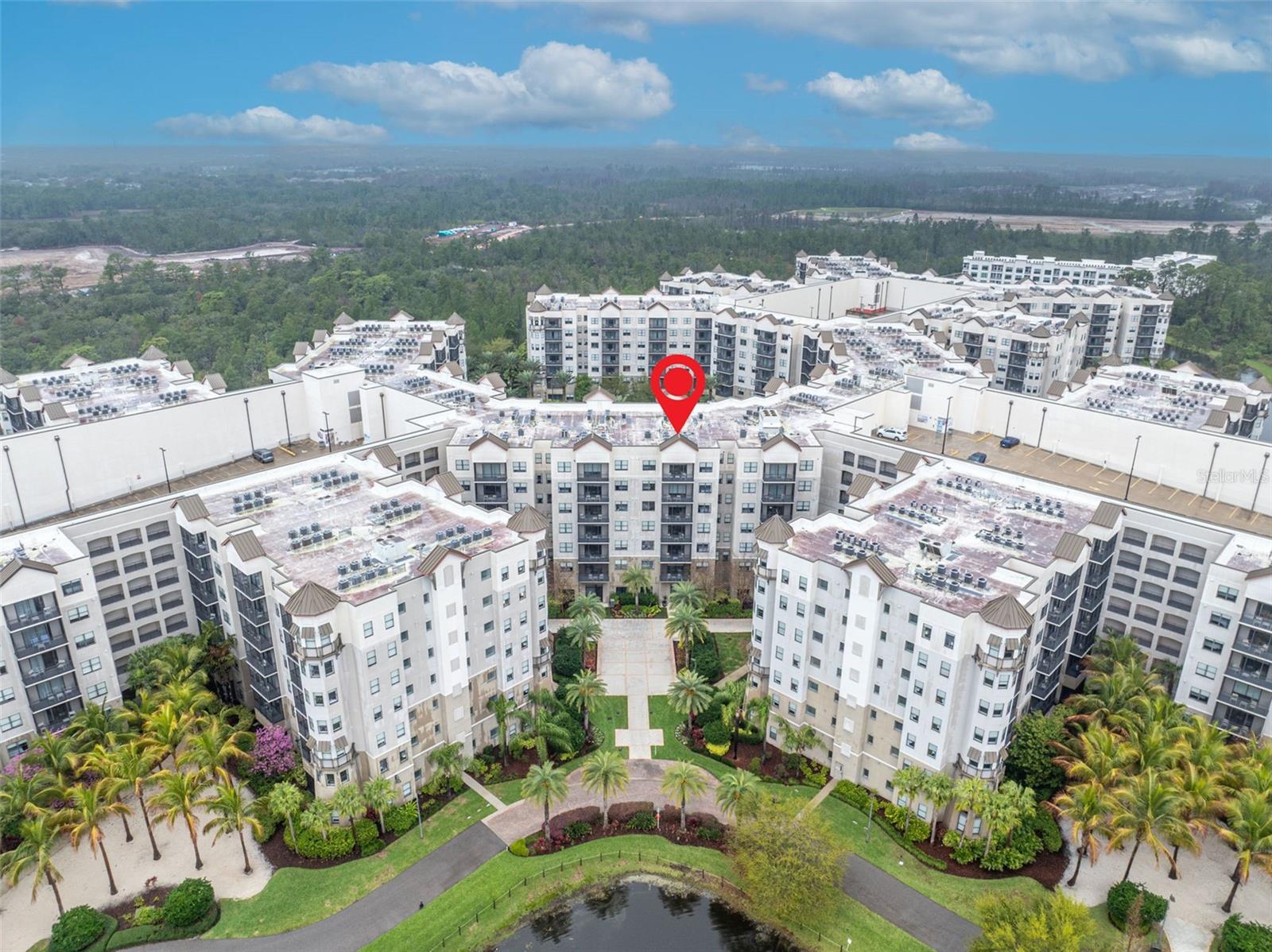 GROVE RESIDENCE & SPA HOTEL CONDO - Residential