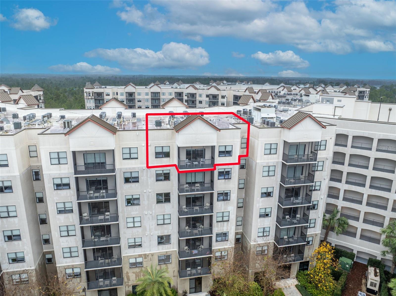 GROVE RESIDENCE & SPA HOTEL CONDO - Residential