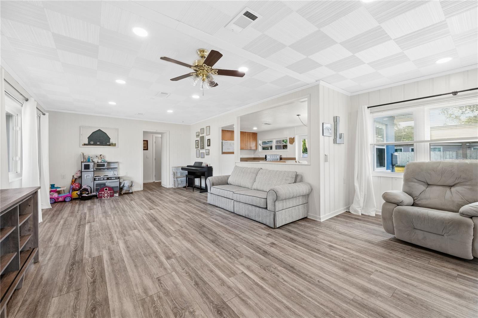 WEST CANNON HEIGHTS - Residential