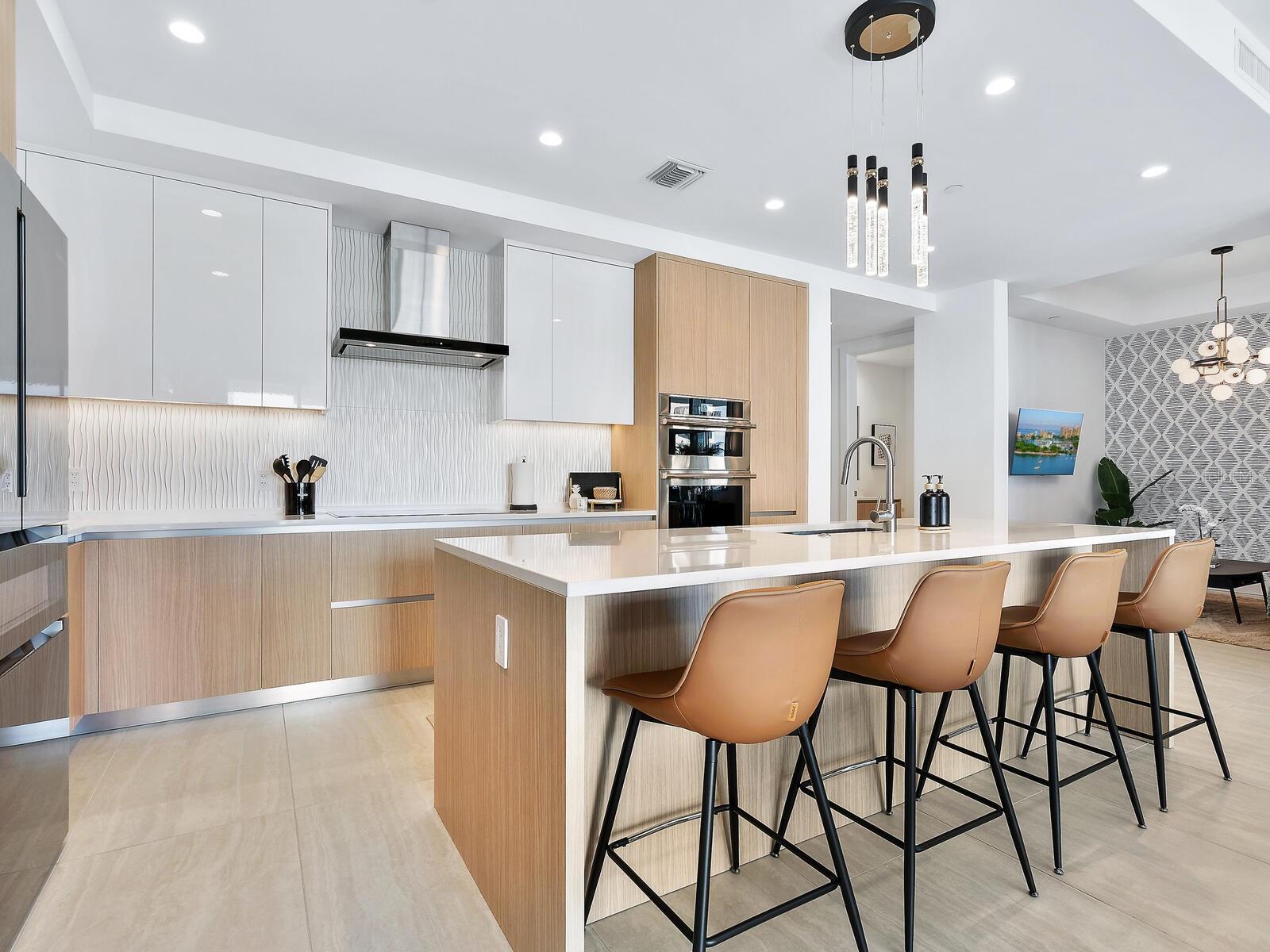 BAYSO SARASOTA - Residential