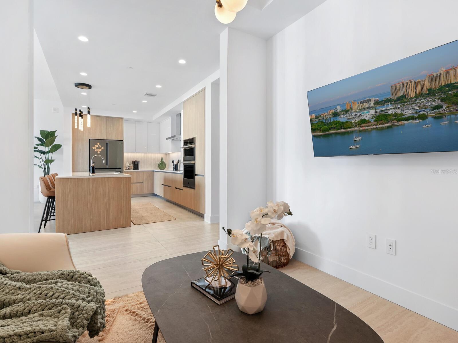 BAYSO SARASOTA - Residential