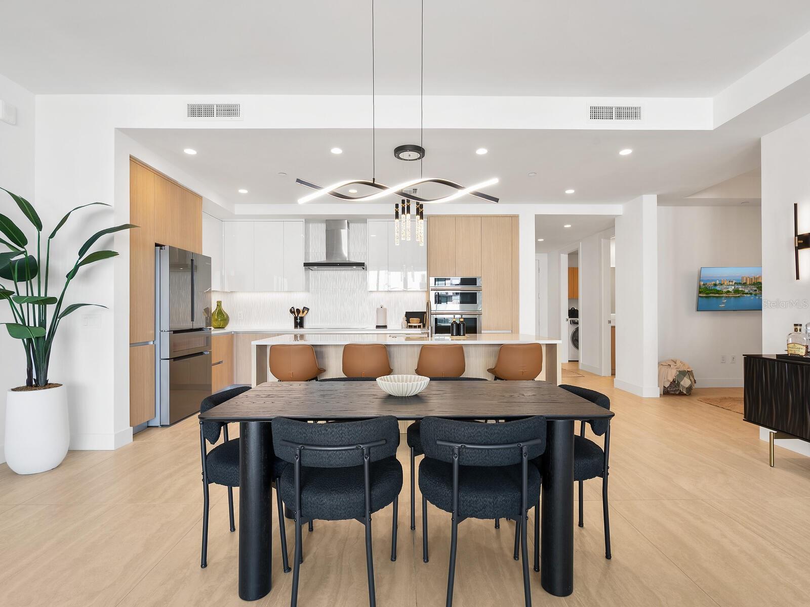 BAYSO SARASOTA - Residential