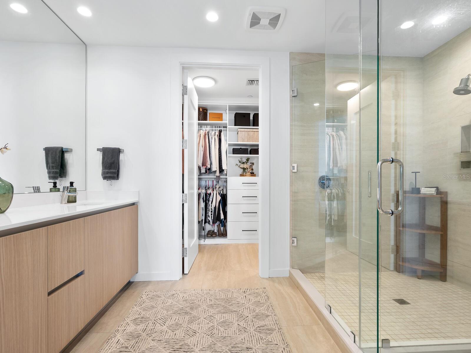 BAYSO SARASOTA - Residential