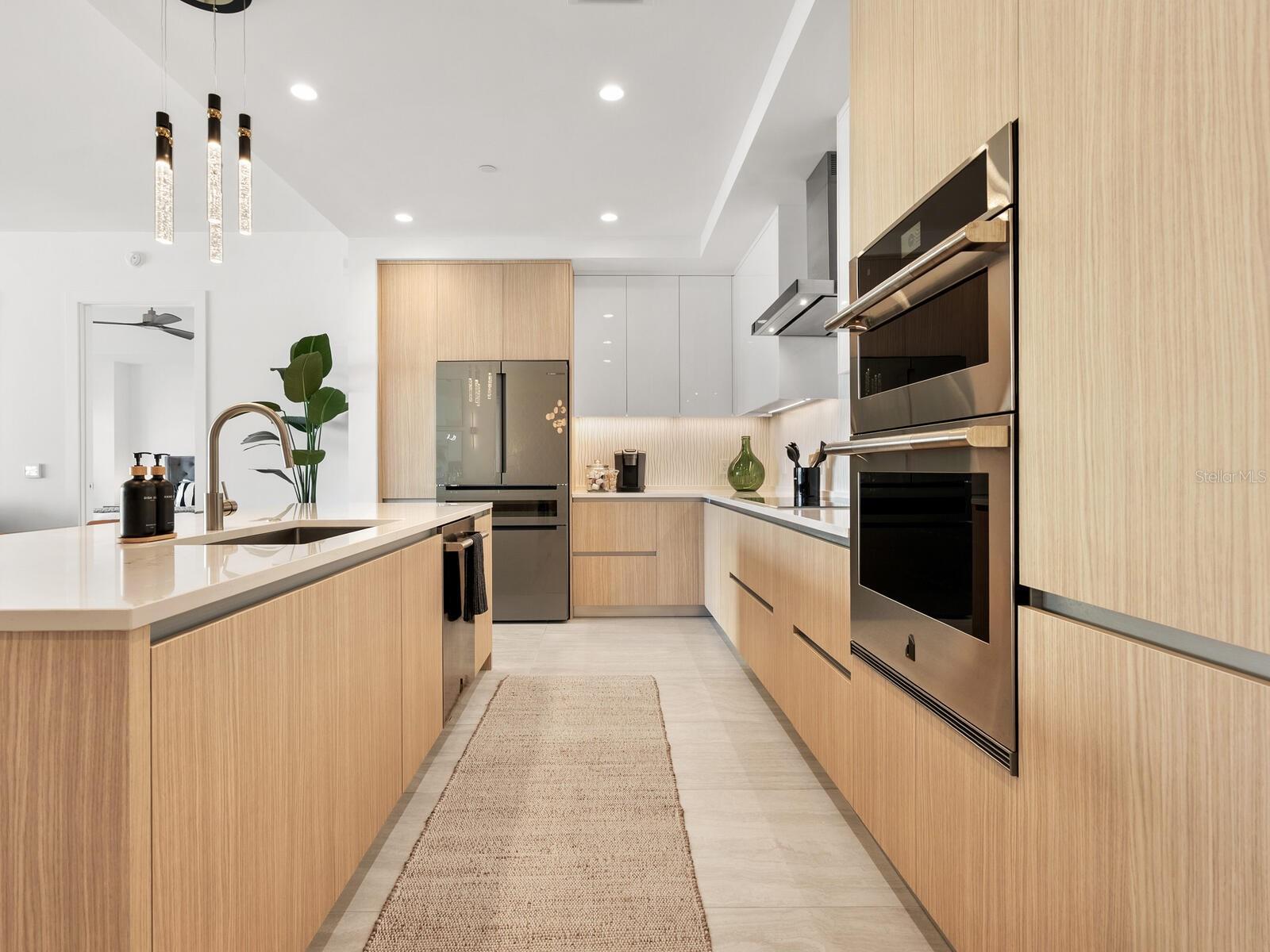 BAYSO SARASOTA - Residential