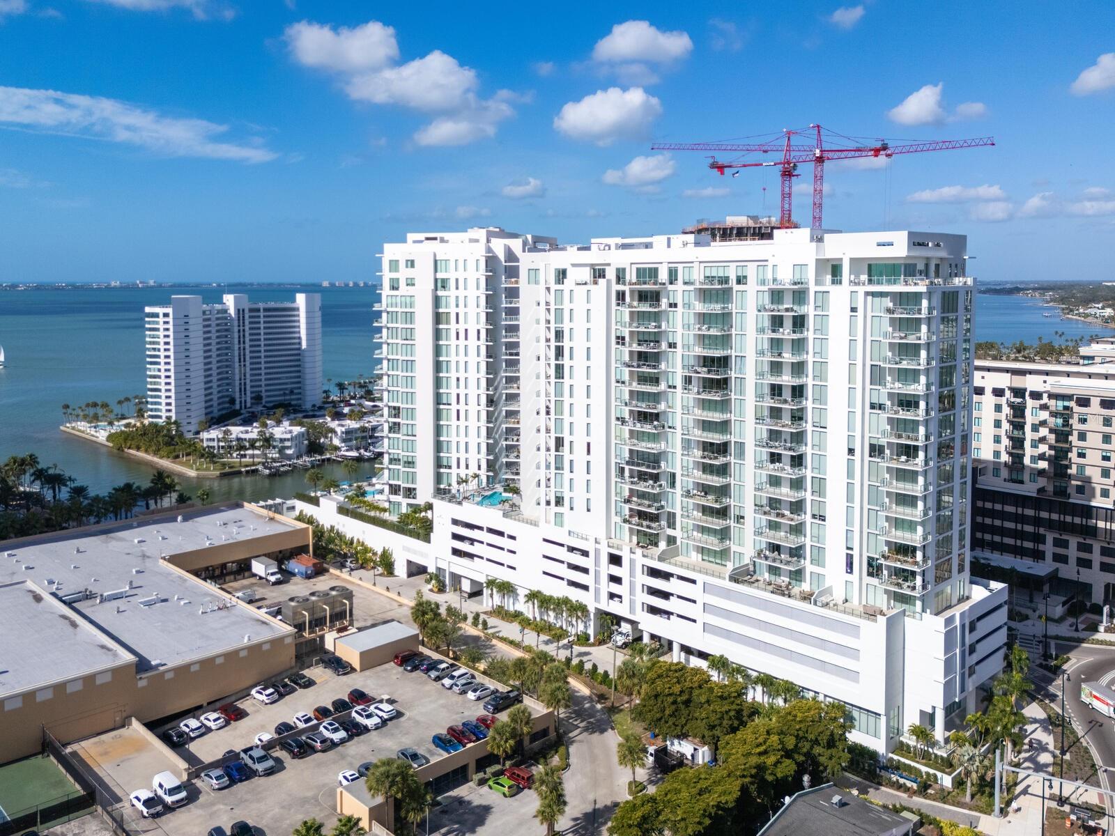 BAYSO SARASOTA - Residential