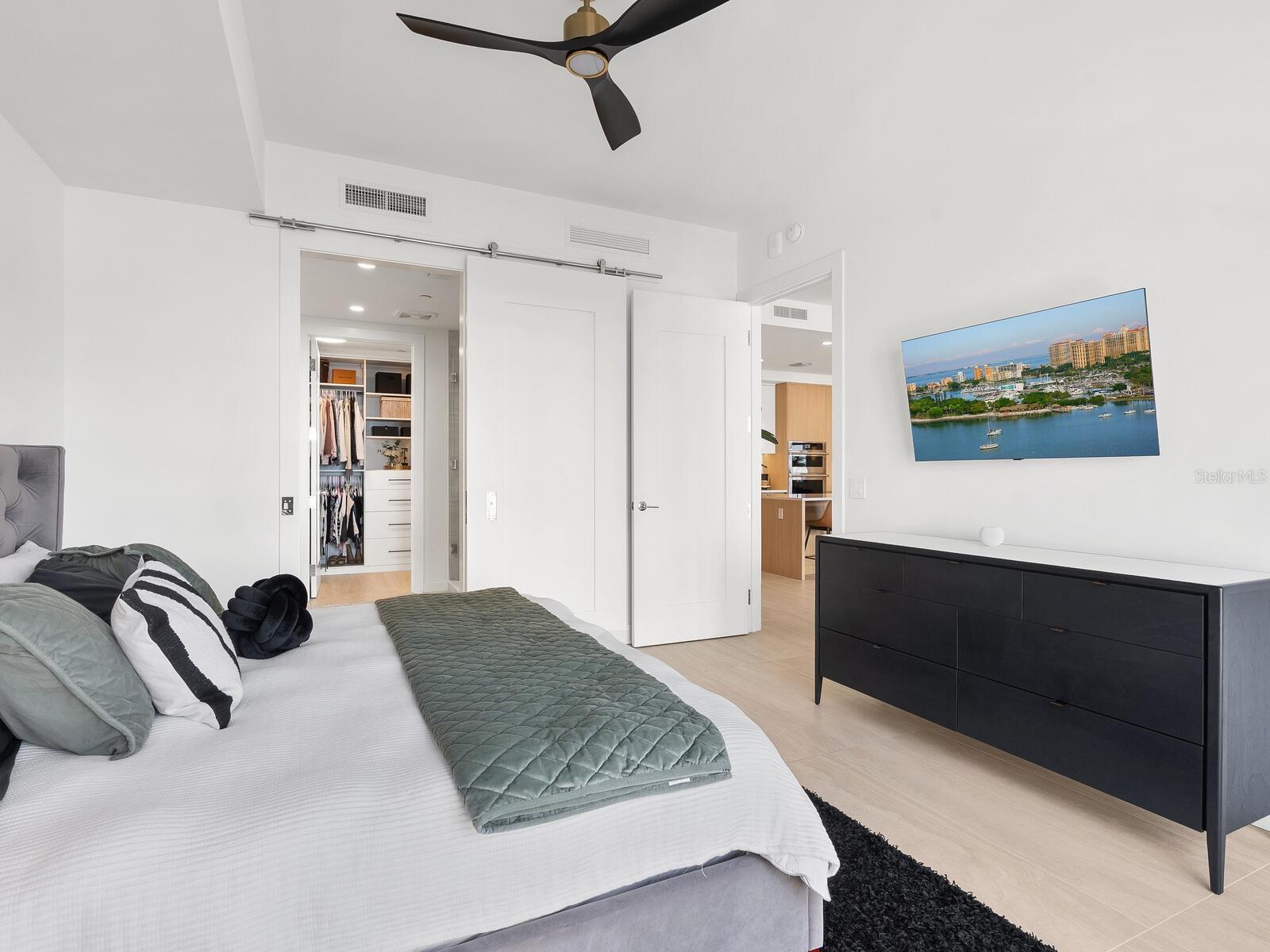 BAYSO SARASOTA - Residential