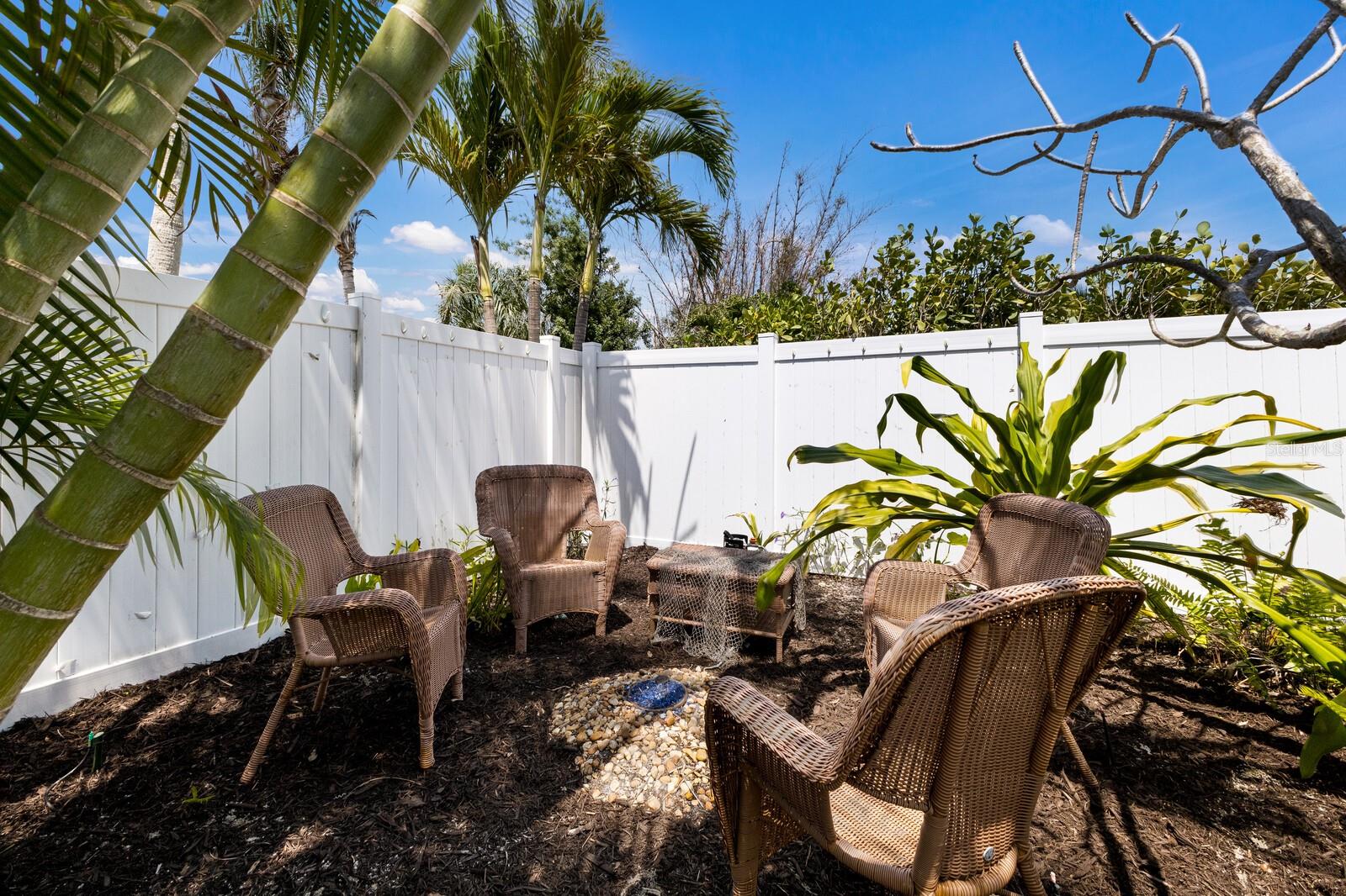 BAY PALMS ADD - Residential