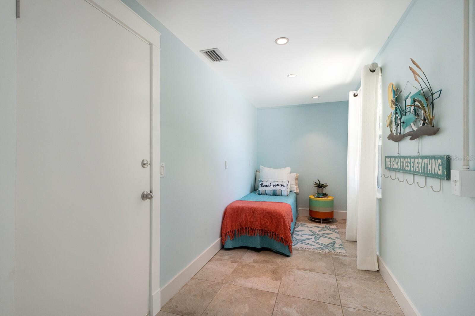 BAY PALMS ADD - Residential