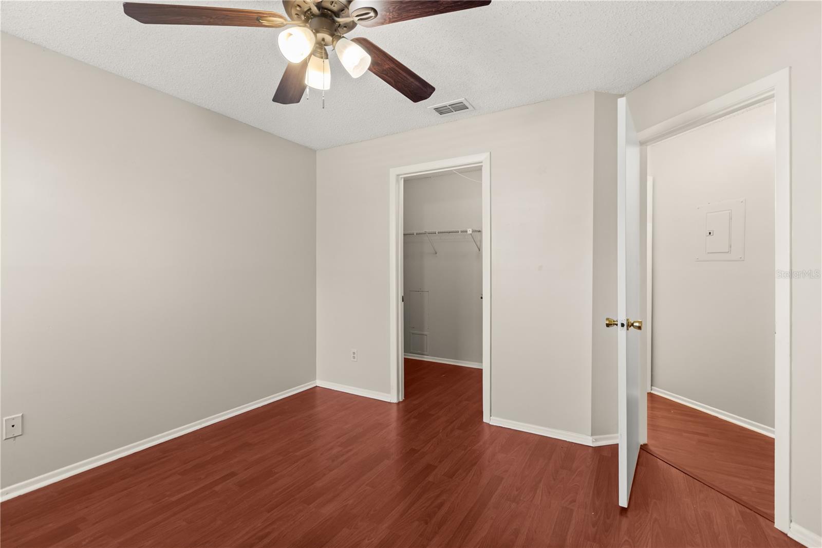 REGENCY PARK AT LAKE MARY A CONDO - Residential