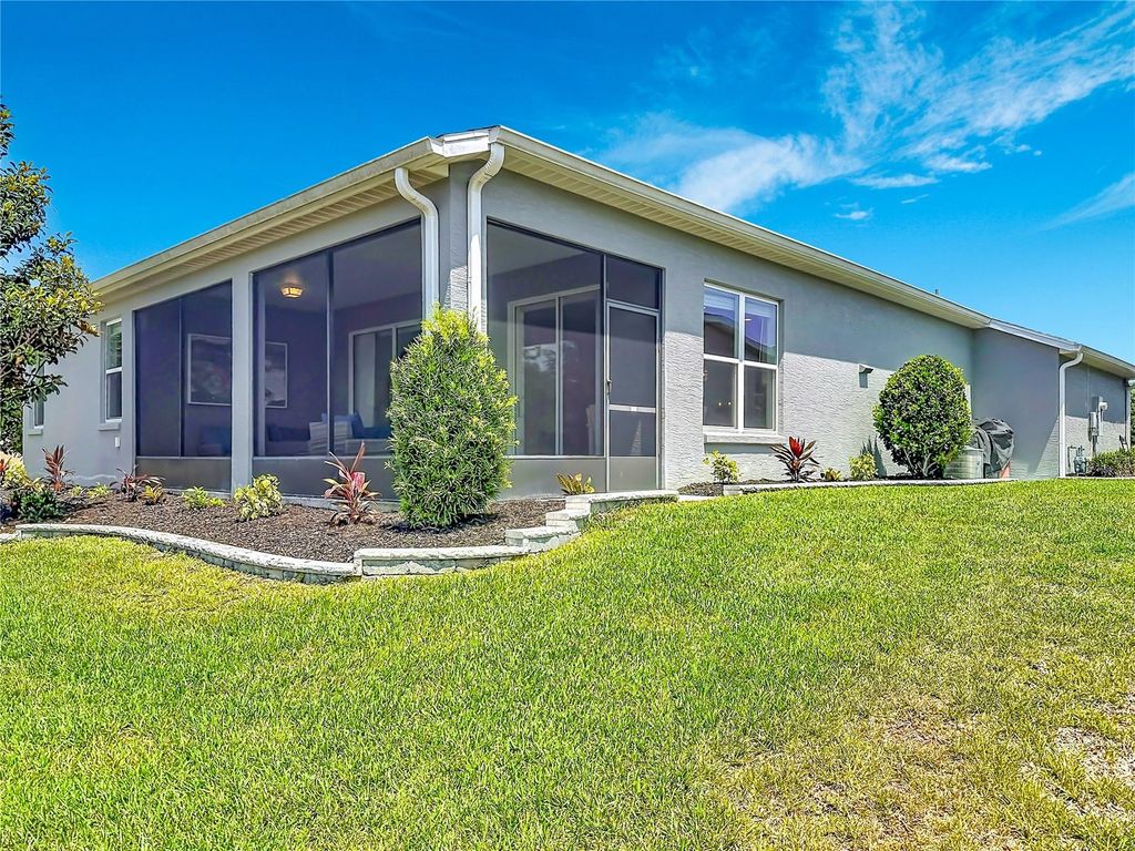 Photo of 4240 James River Circle, Leesburg, FL 34748 (MLS # G5112758)