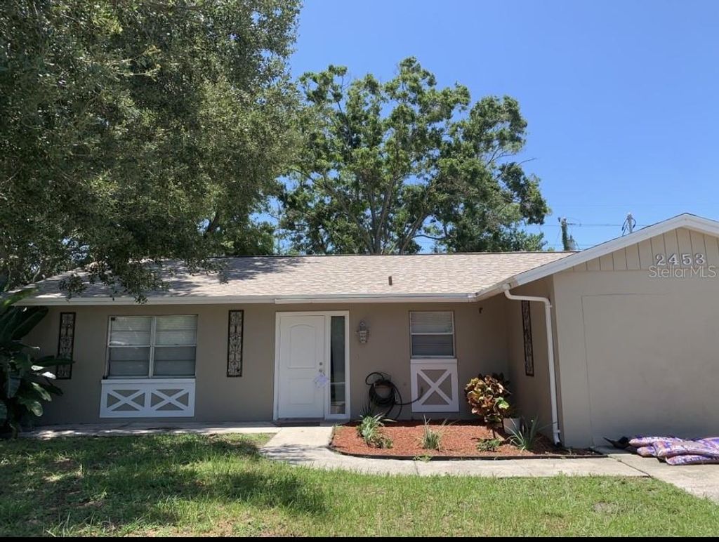 Photo of 2453 Raymont Drive, Clearwater, FL 33763 (MLS # TB8406733)