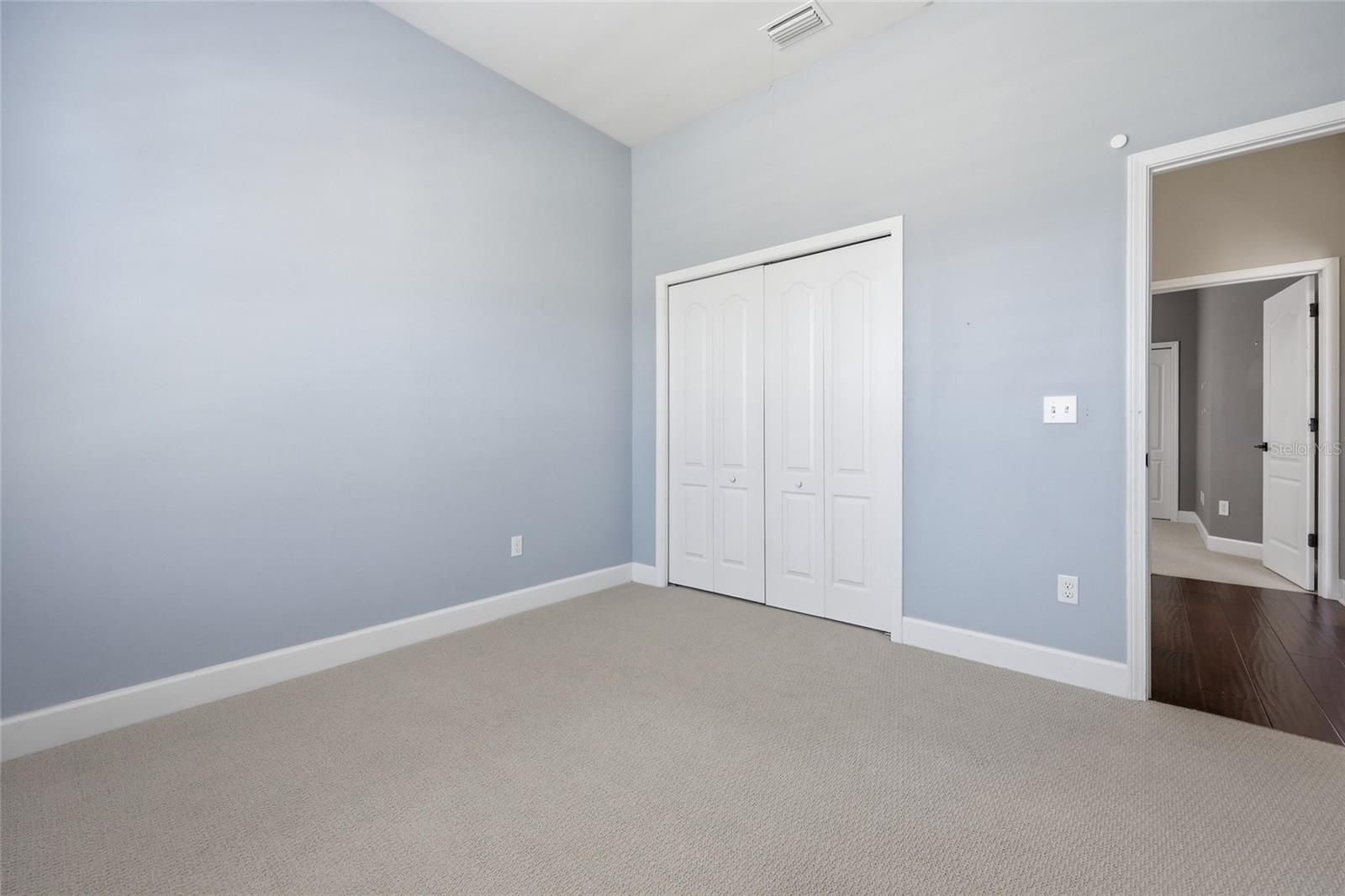 OAKMONT PH 1 UNIT 1B - Residential