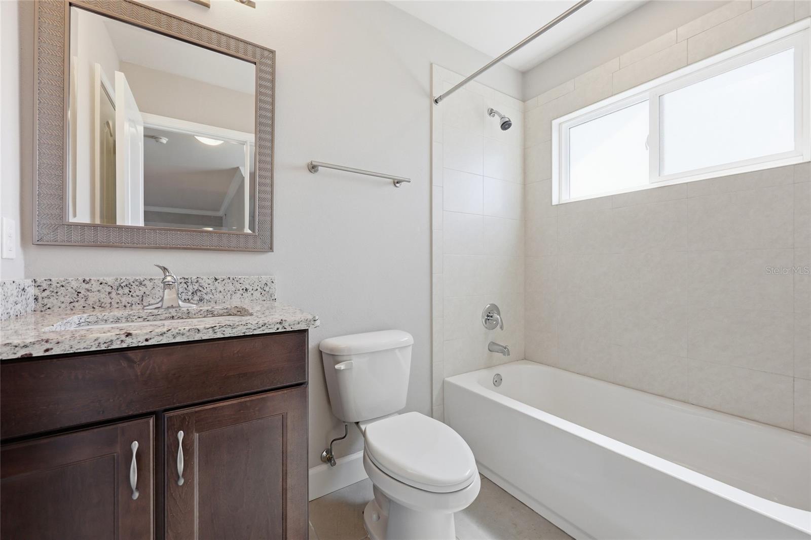 OAKMONT PH 1 UNIT 1B - Residential