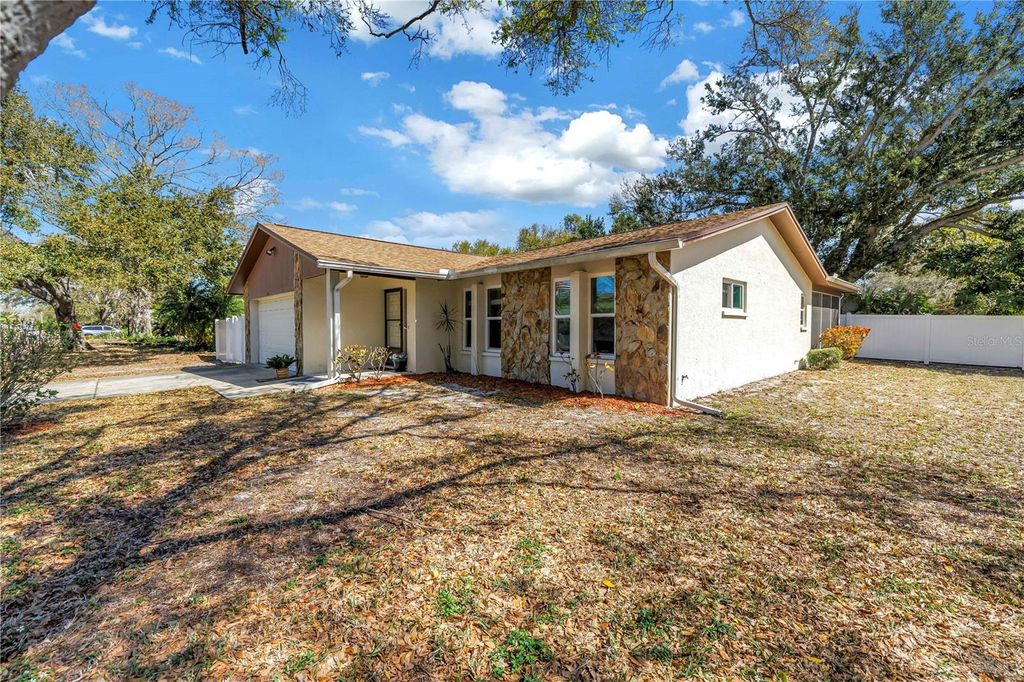 Photo of 1666 Monterey Drive, Clearwater, FL 33756 (MLS # TB8484048)