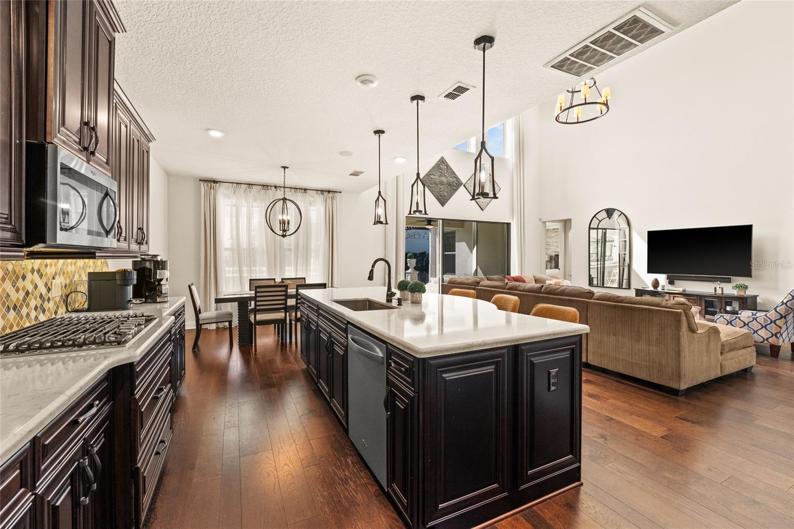 WINDERMERE ISLE - Residential