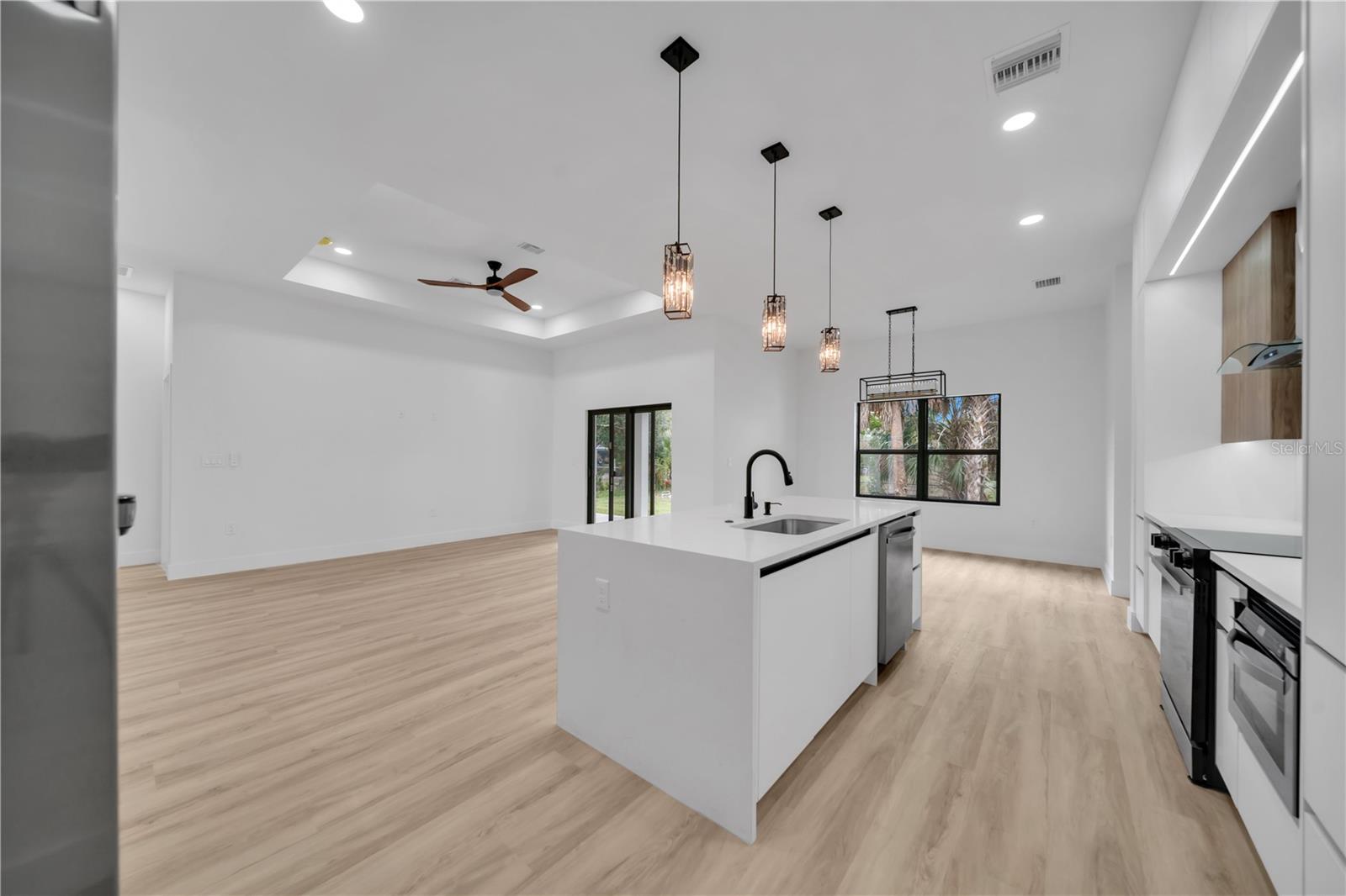 1528 - PORT CHARLOTTE SUB 10 - Residential