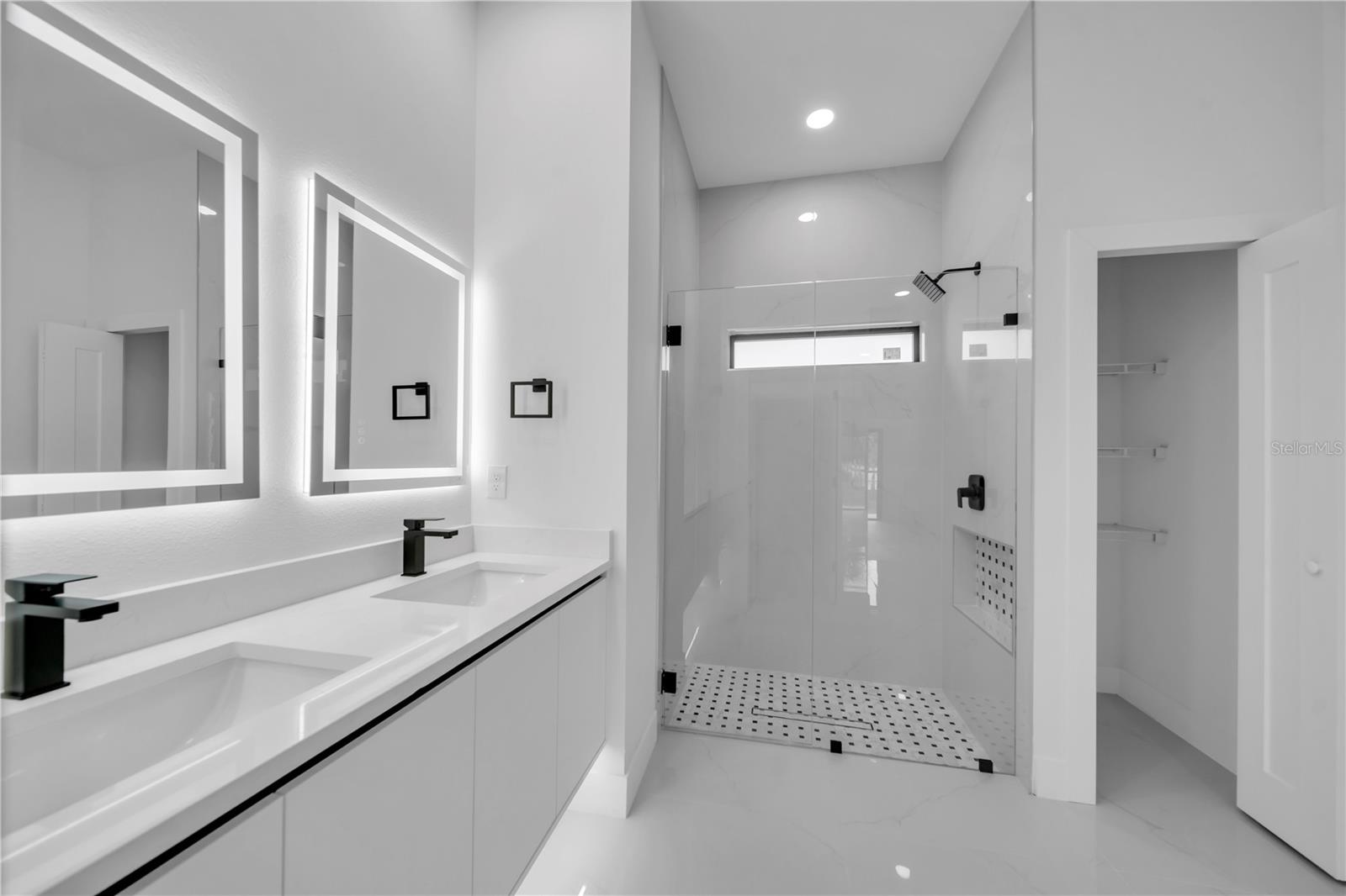 1528 - PORT CHARLOTTE SUB 10 - Residential