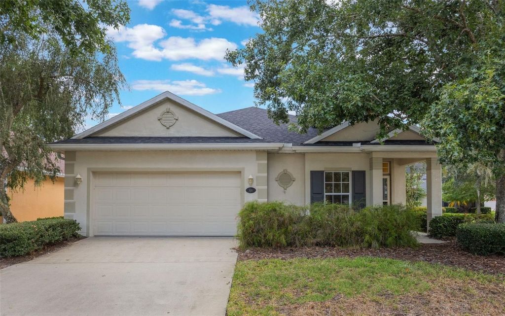 Photo of 100 Wethersfield Court, Deland, FL 32724 (MLS # O6375507)