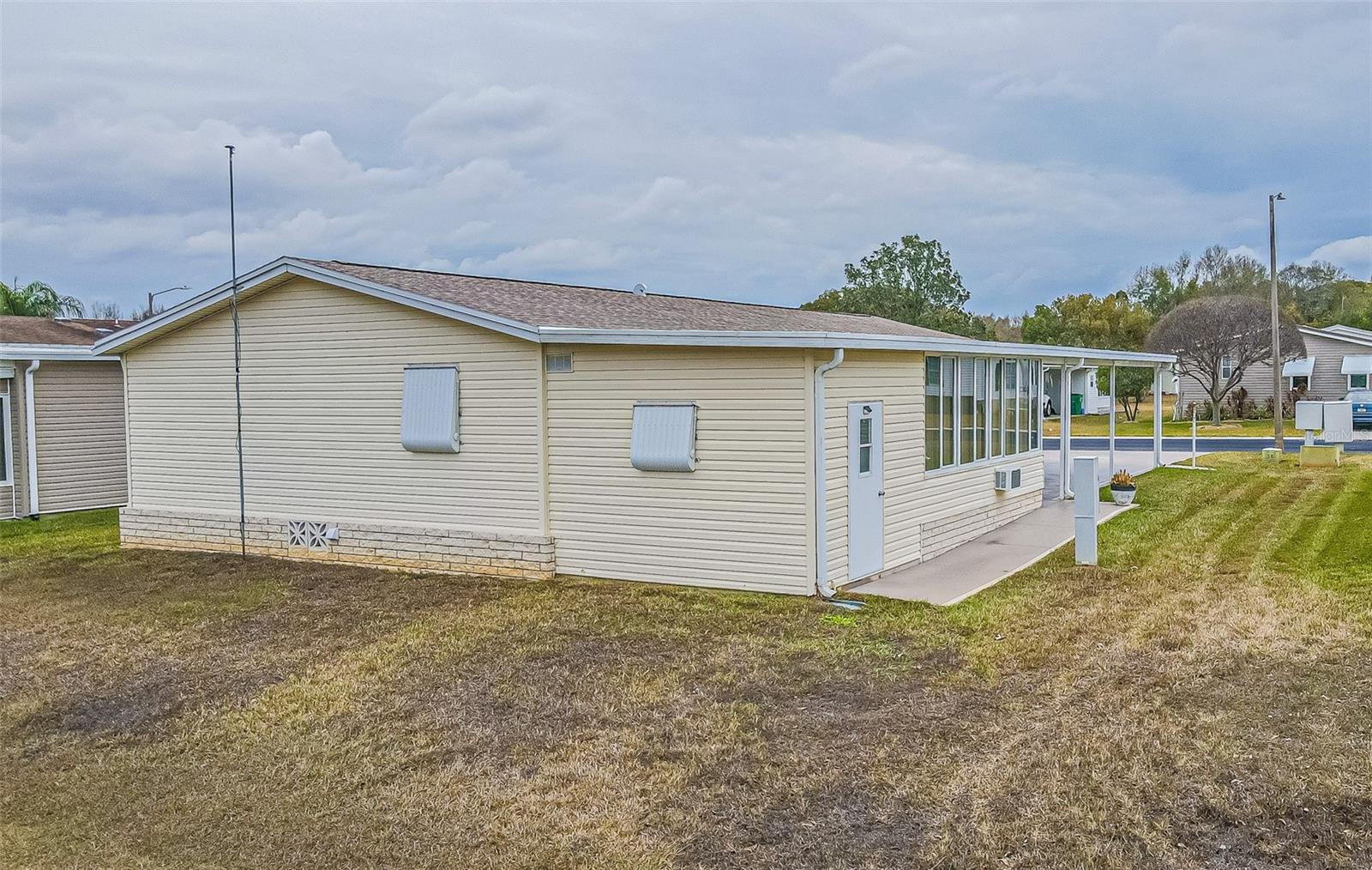 GRAND HORIZONS - Residential