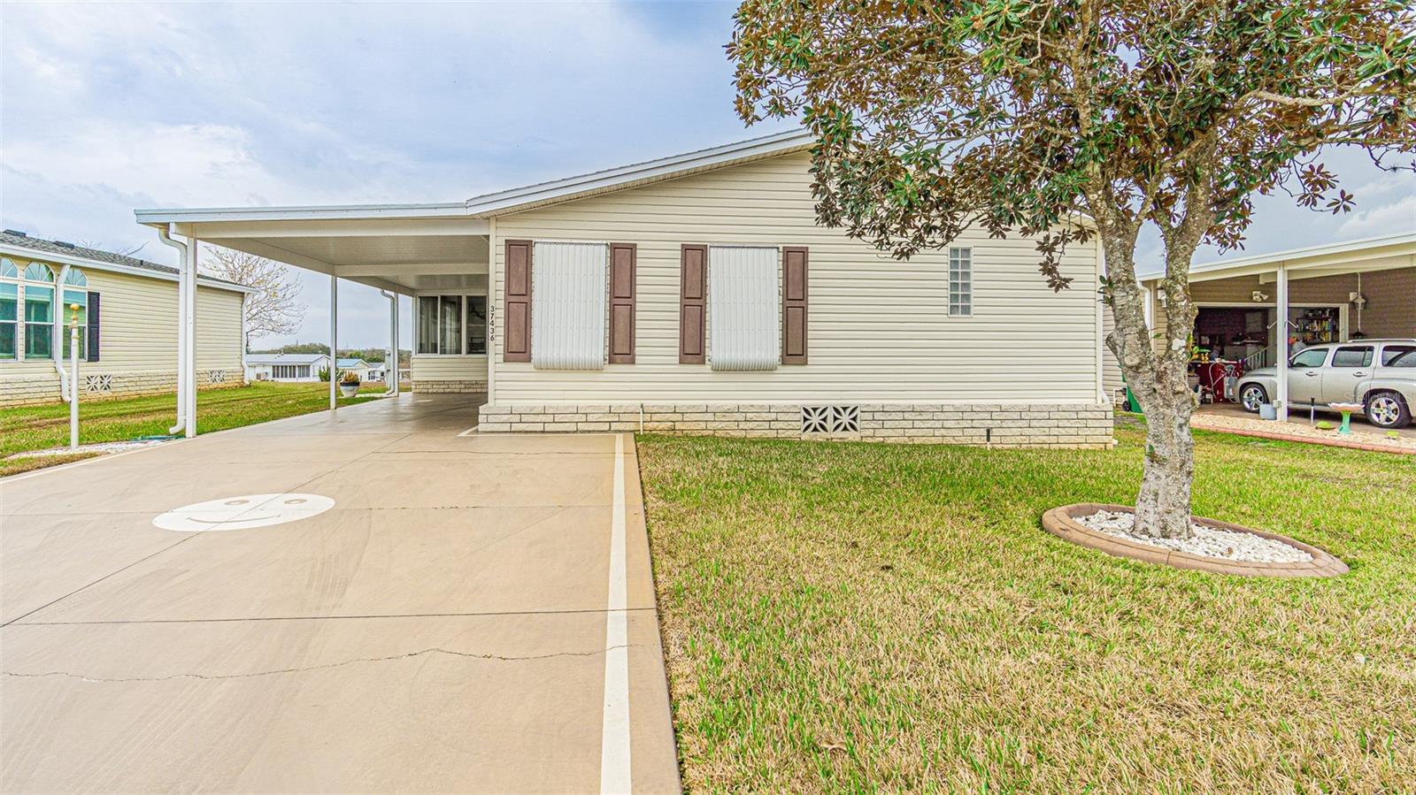 GRAND HORIZONS - Residential