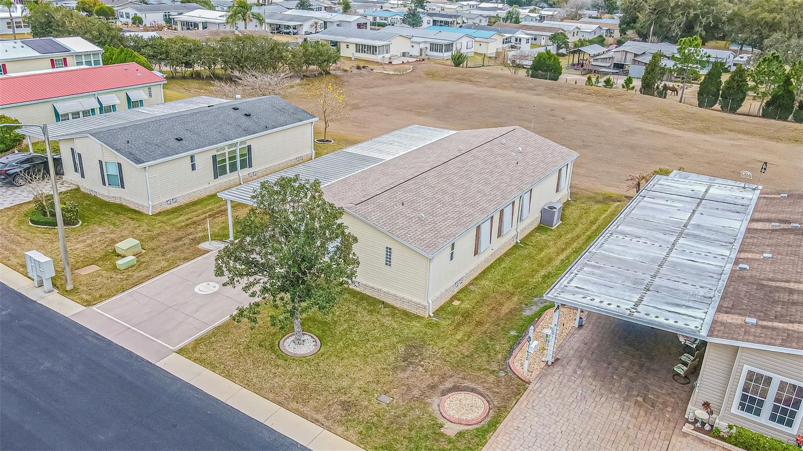 GRAND HORIZONS - Residential