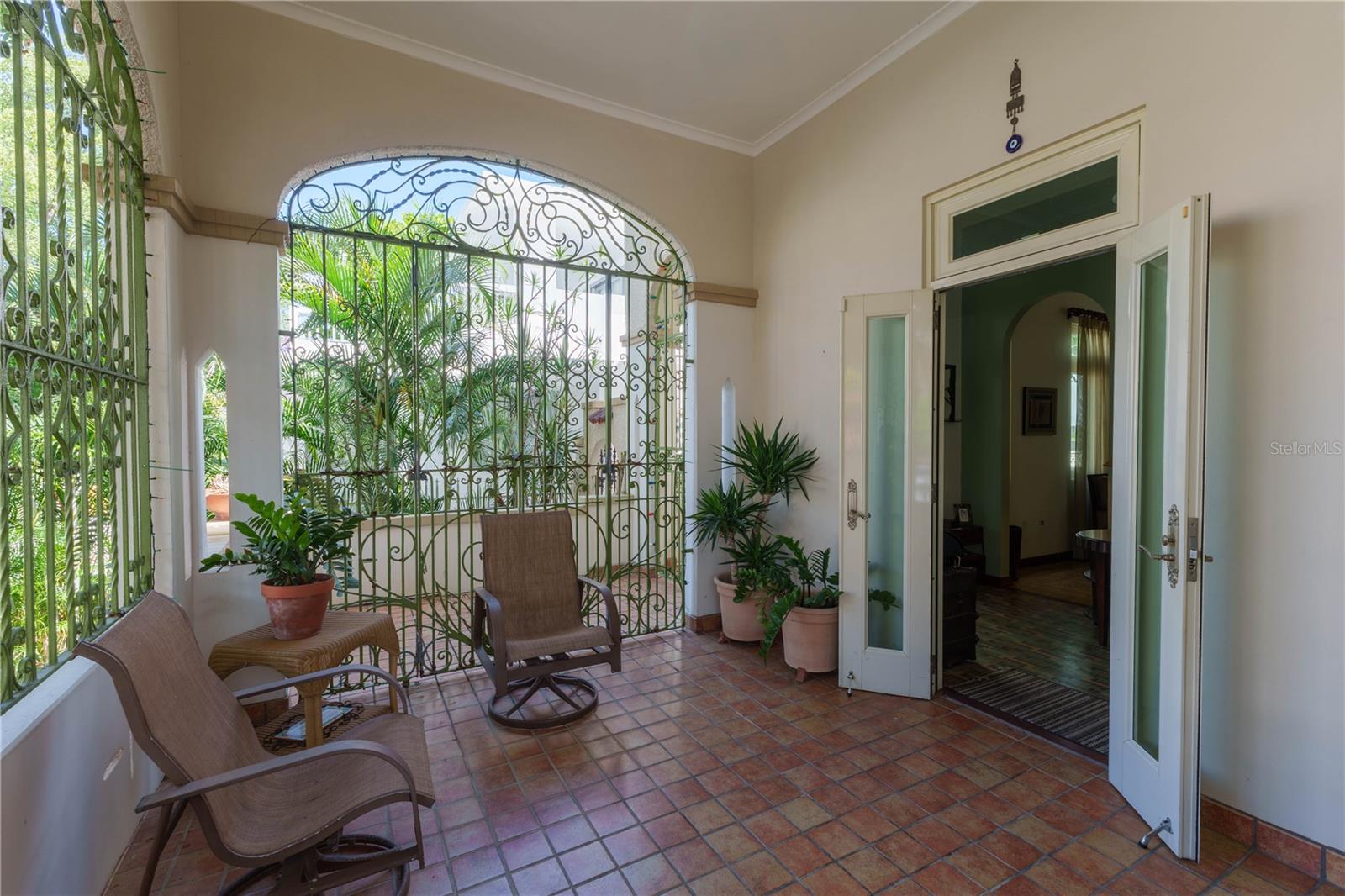 MIRAMAR - Residential