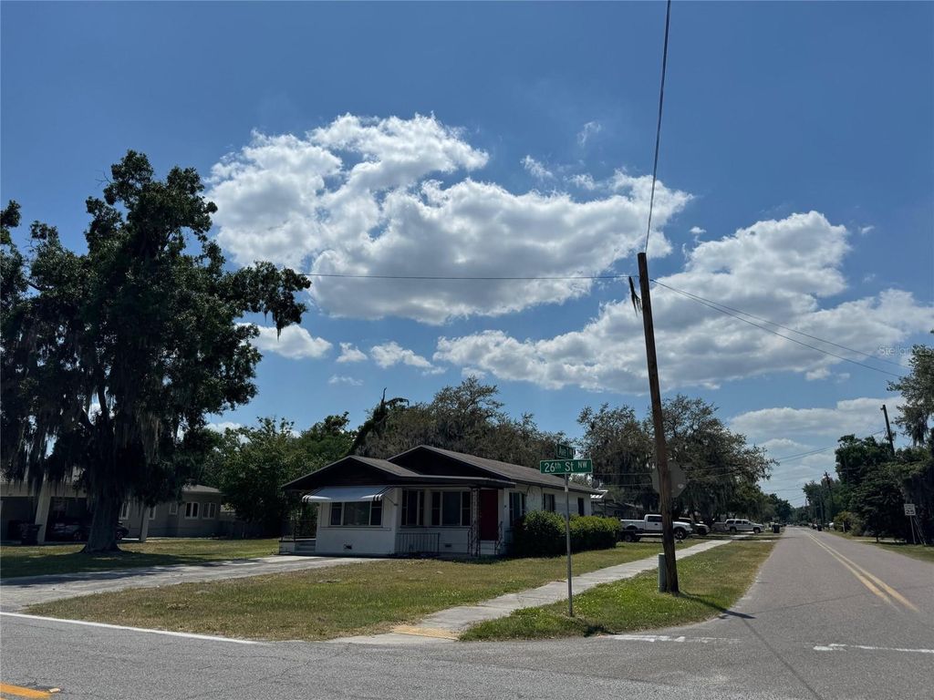 Photo of 1997 26th Street NW, Winter Haven, FL 33881 (MLS # O6344380)