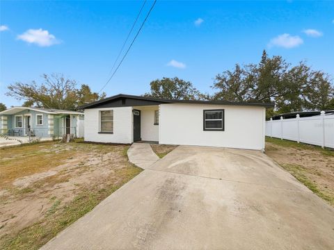 Photo of 6606 W Chelsea Street, Tampa, FL 33634 (MLS # W7882494)