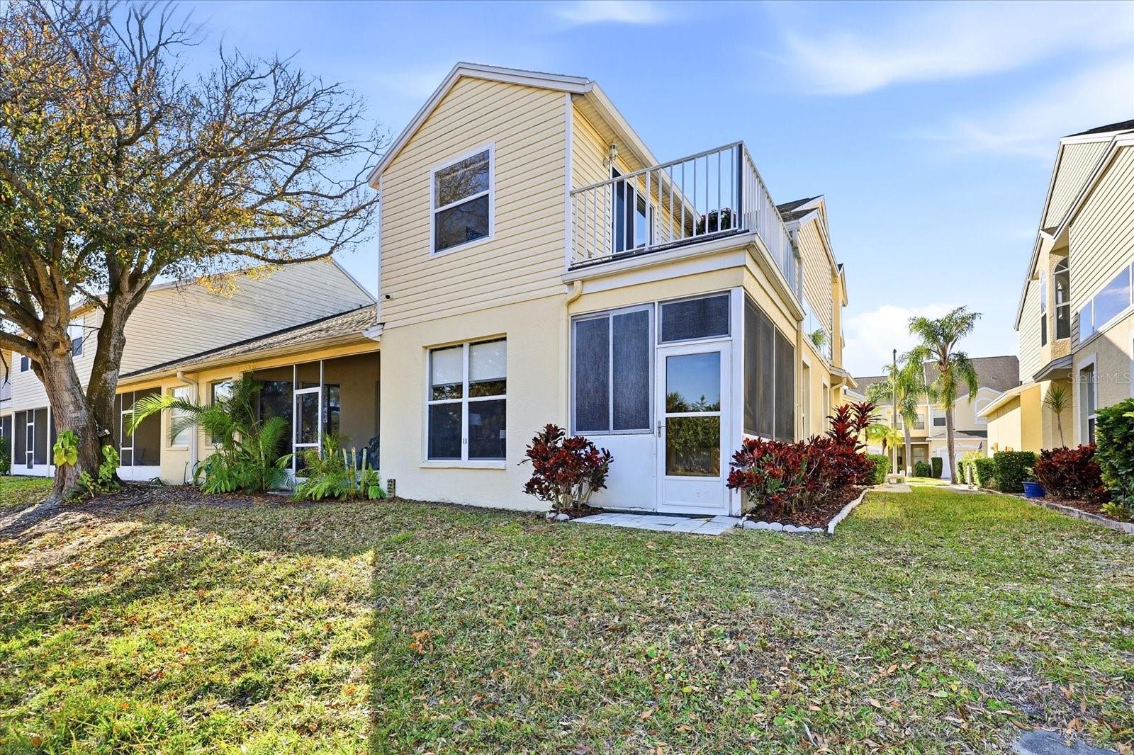 WILLOW GREENS - Residential