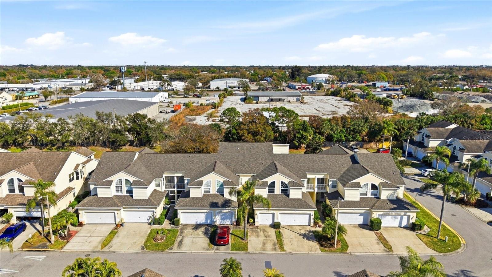 WILLOW GREENS - Residential