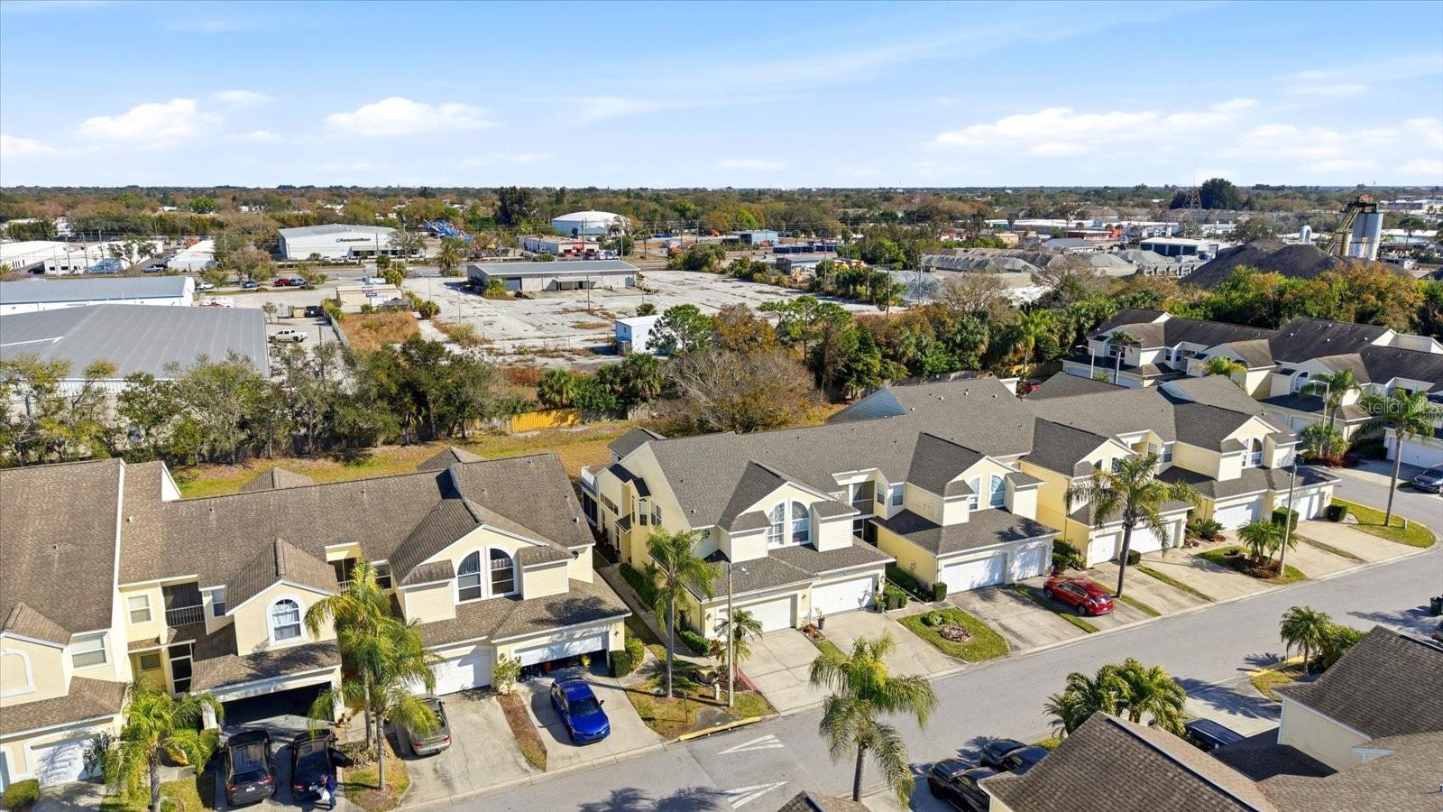 WILLOW GREENS - Residential