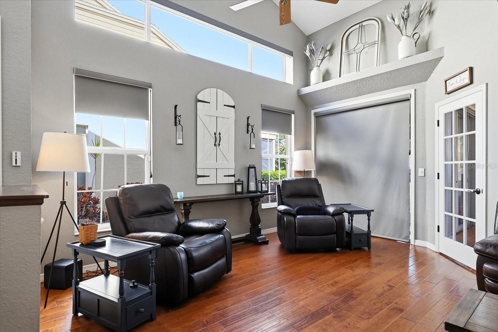 WILLOW GREENS - Residential