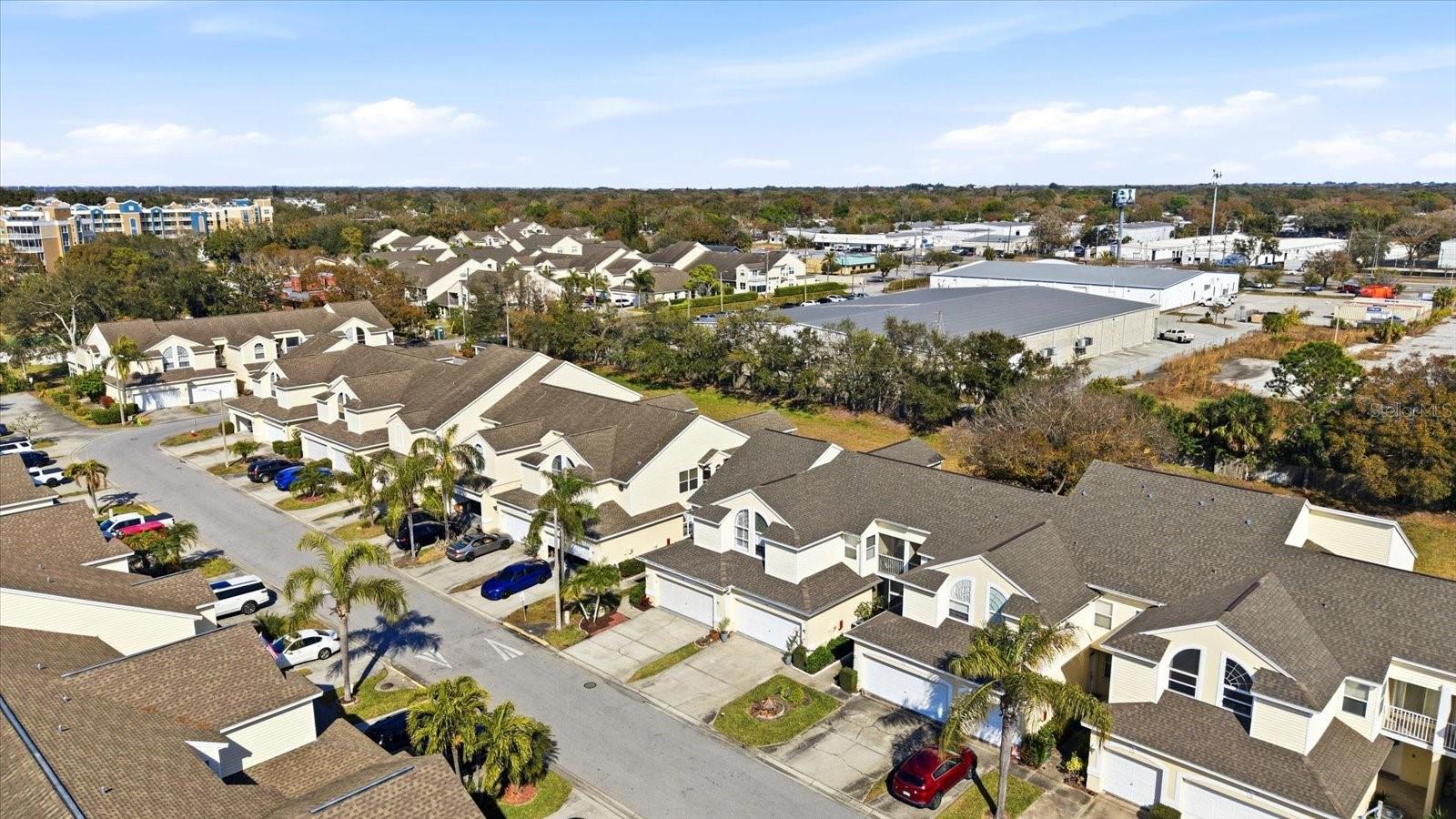 WILLOW GREENS - Residential