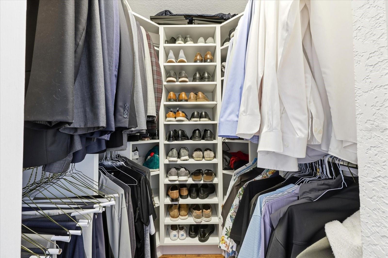 WILLOW GREENS - Residential