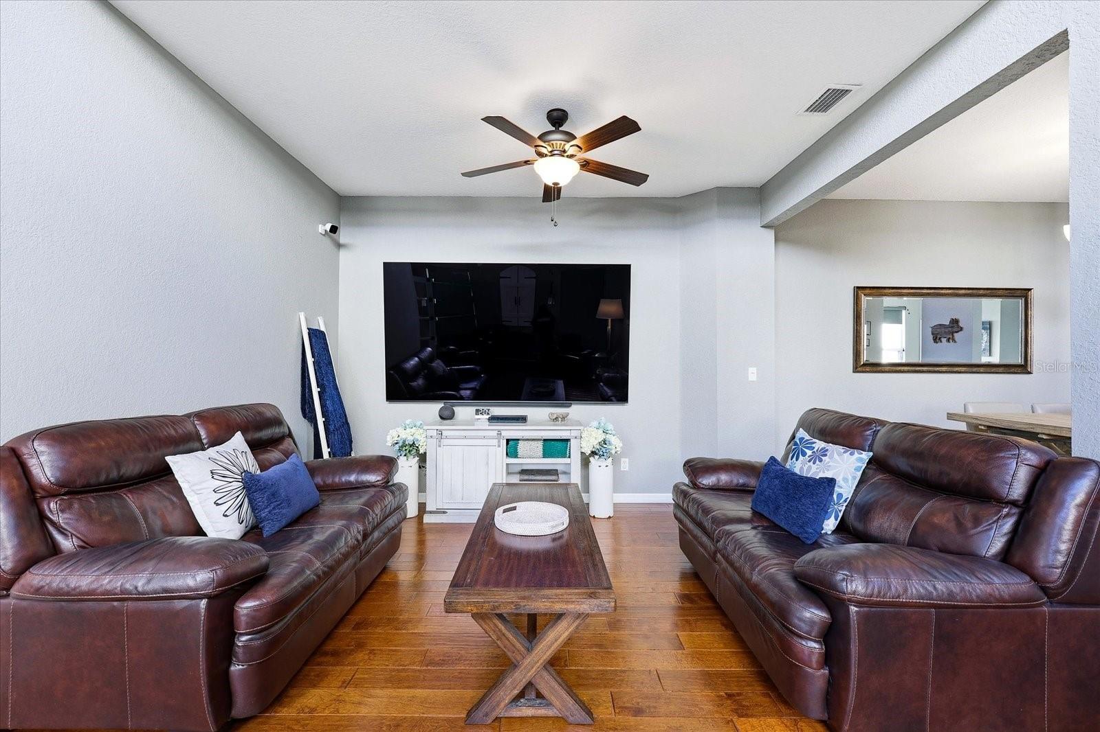 WILLOW GREENS - Residential