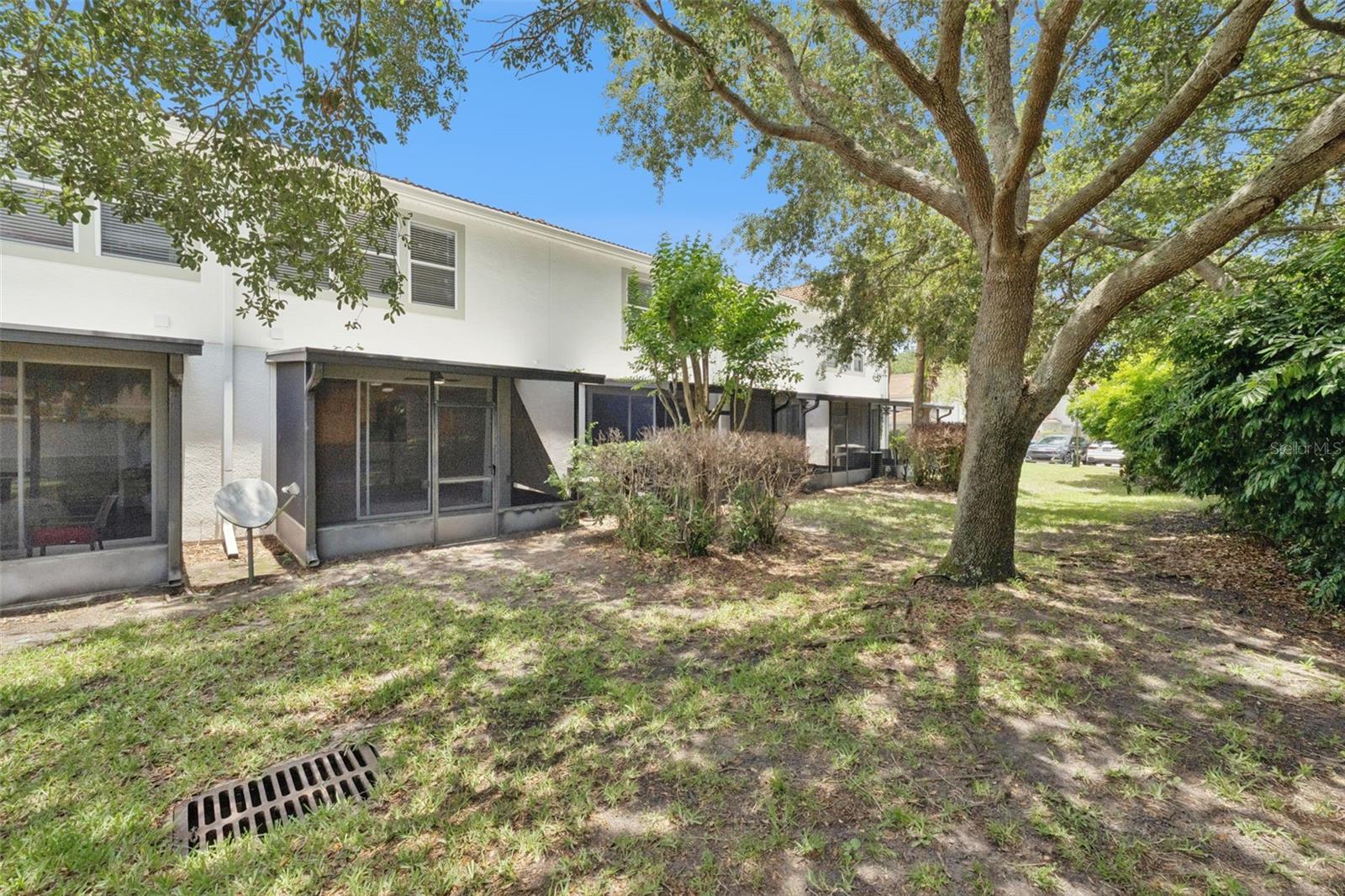 7138 SHOWCASE LN