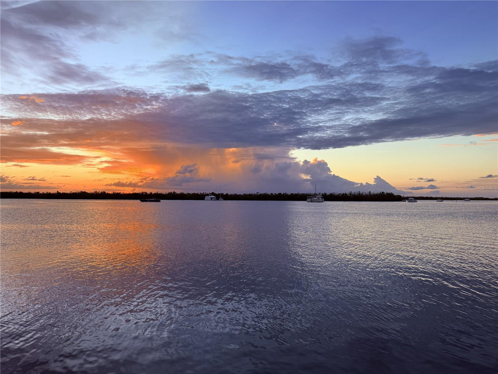 BAYWOOD VILLAGE - Land