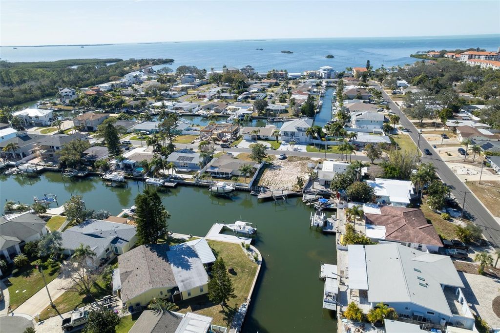 Photo of 303 Morningside Drive, Palm Harbor, FL 34683 (MLS # A4679780)