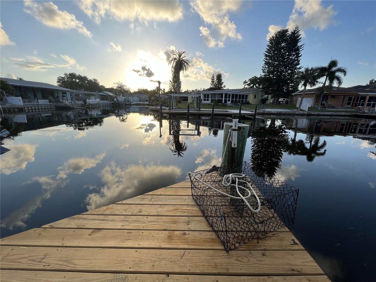 BAYWOOD VILLAGE - Land