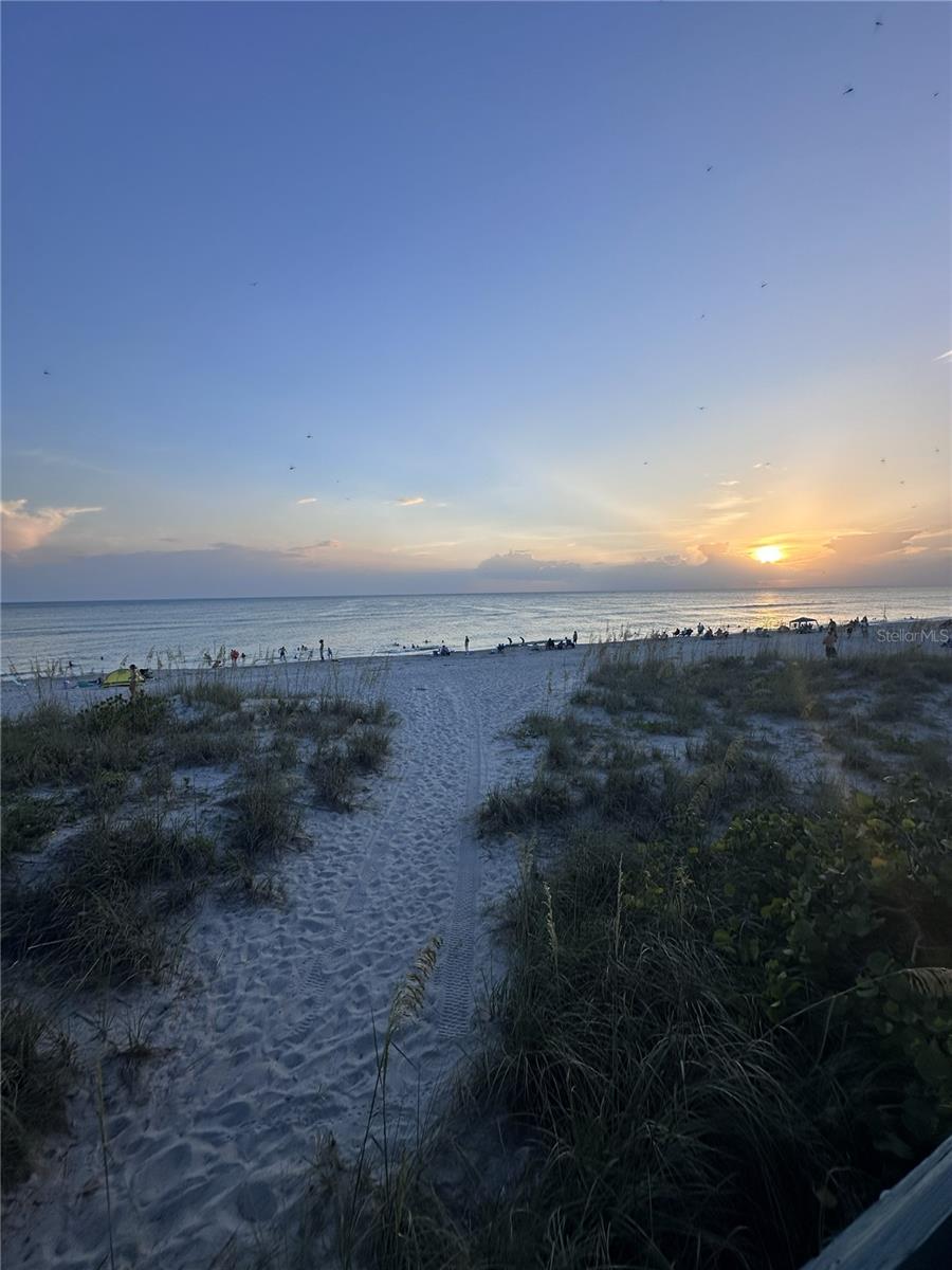 BAYWOOD VILLAGE - Land