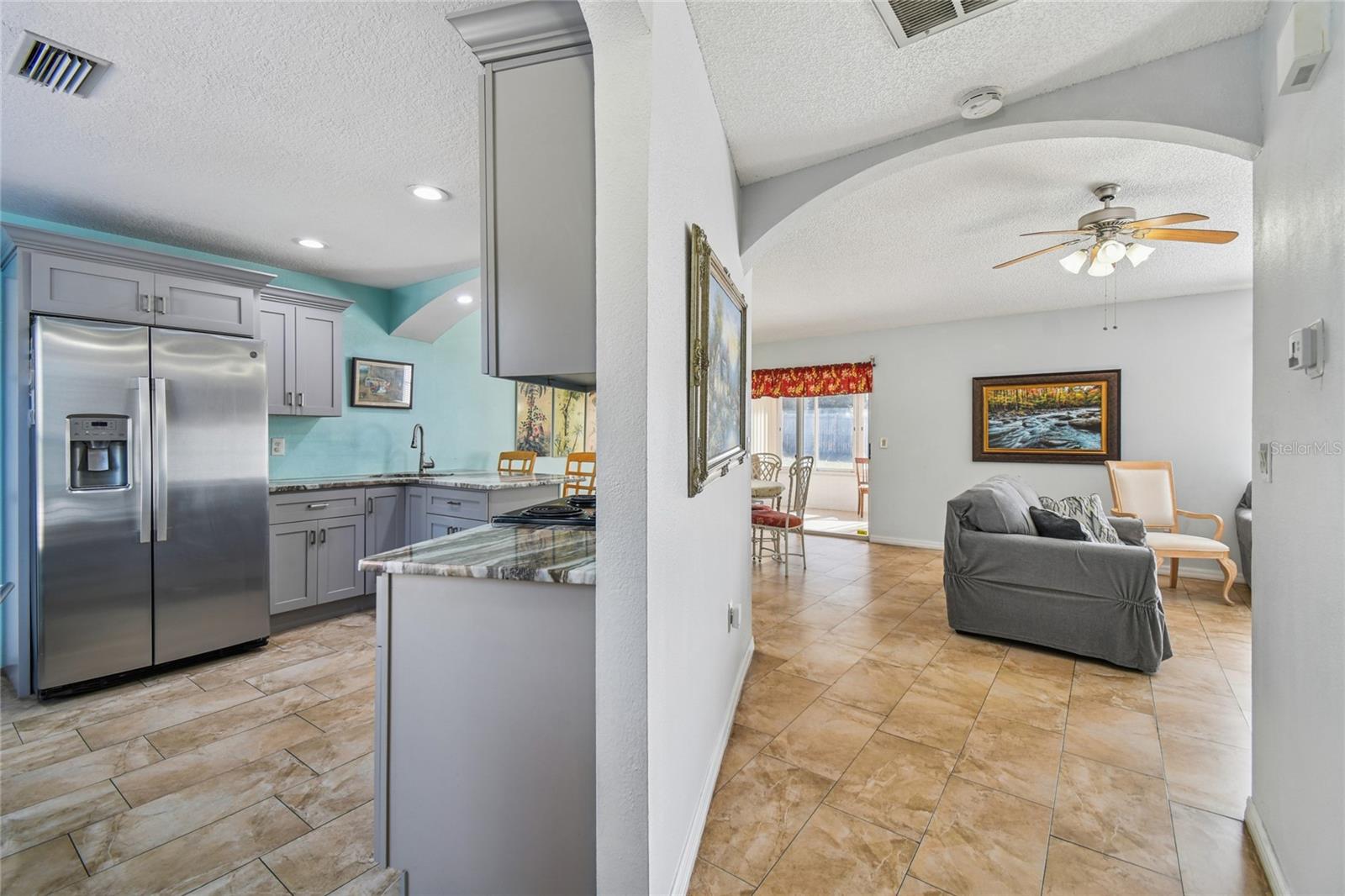 SPRING HILL - Residential