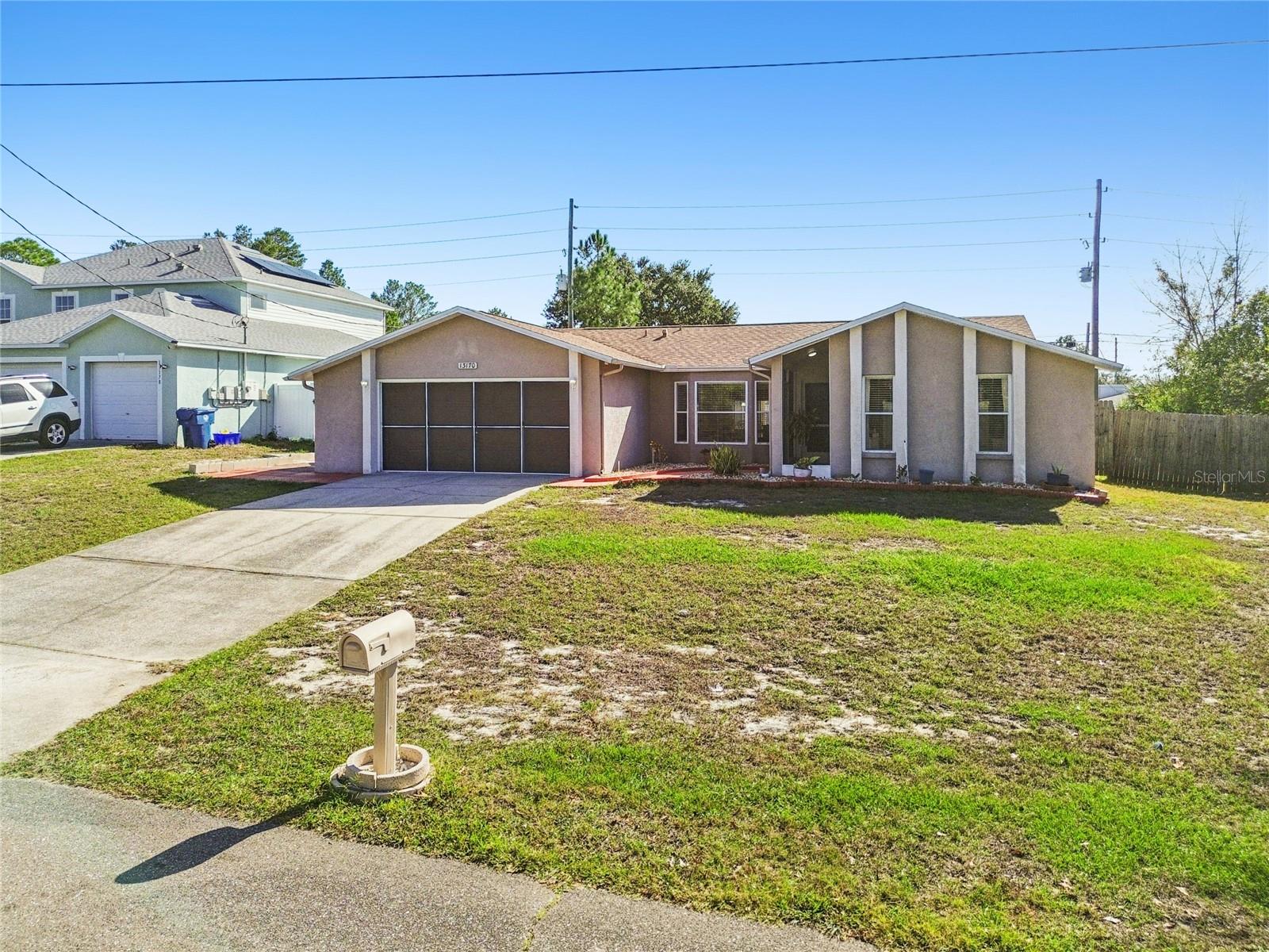 SPRING HILL - Residential