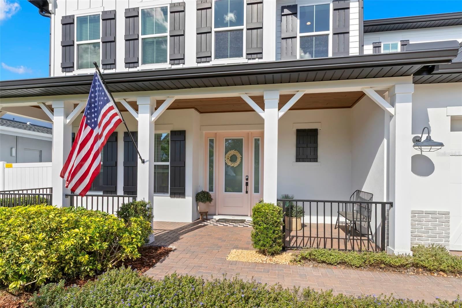 MINNEOLA - Residential