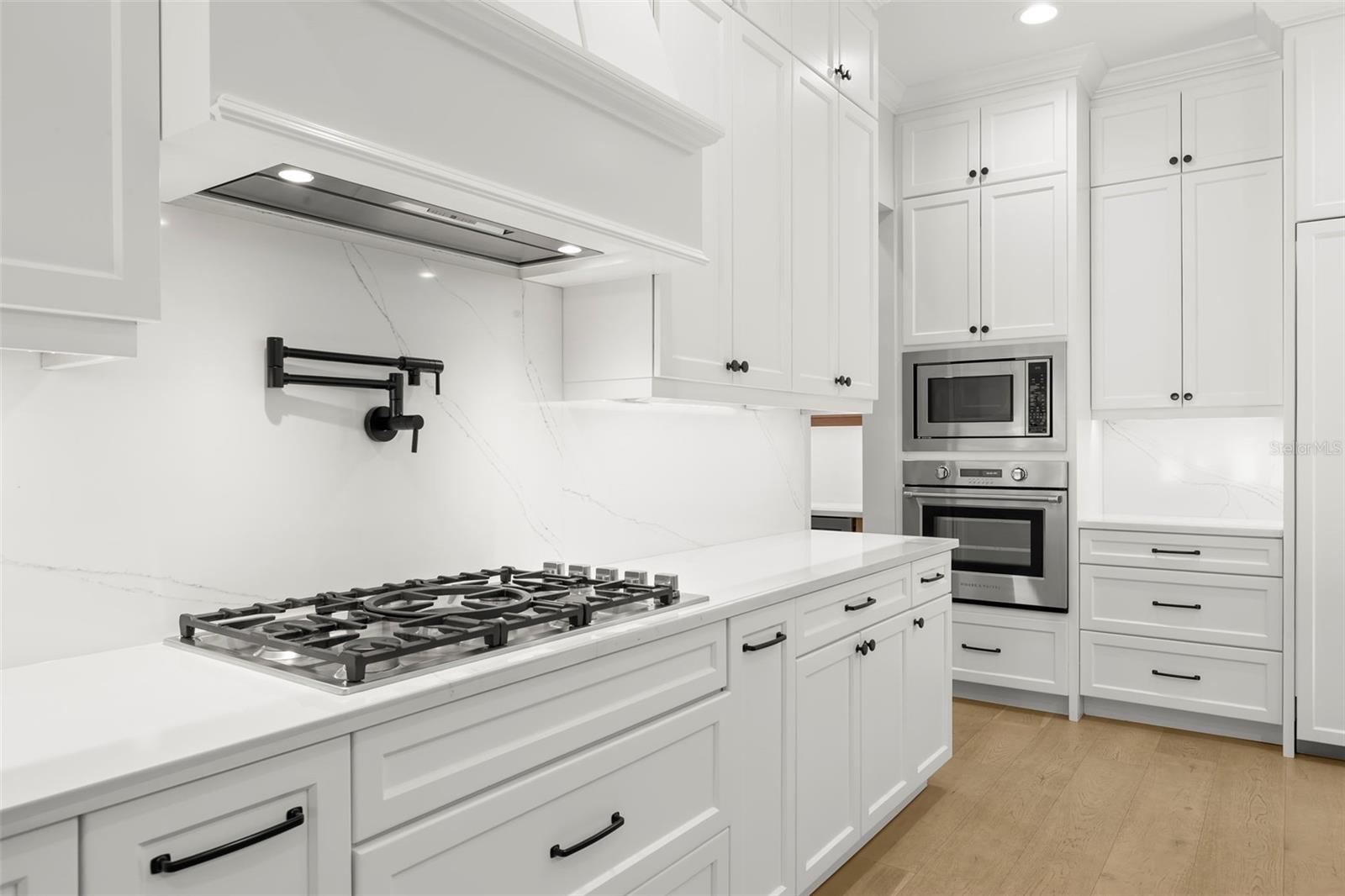 MINNEOLA - Residential