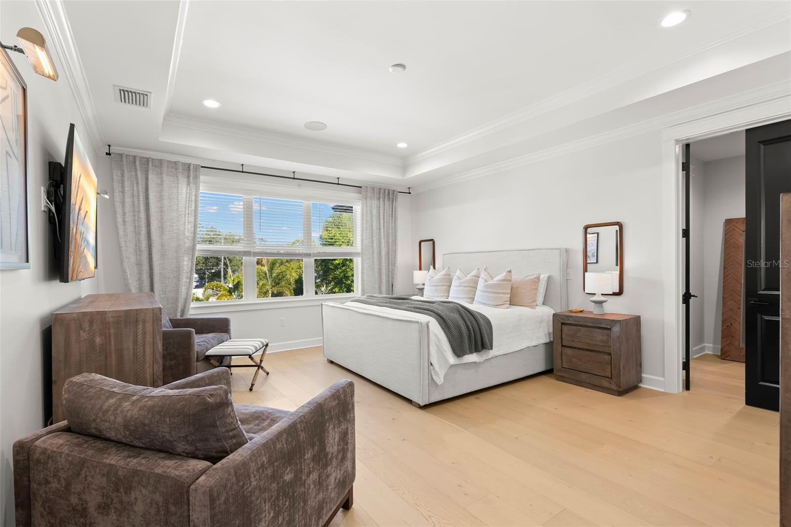 MINNEOLA - Residential