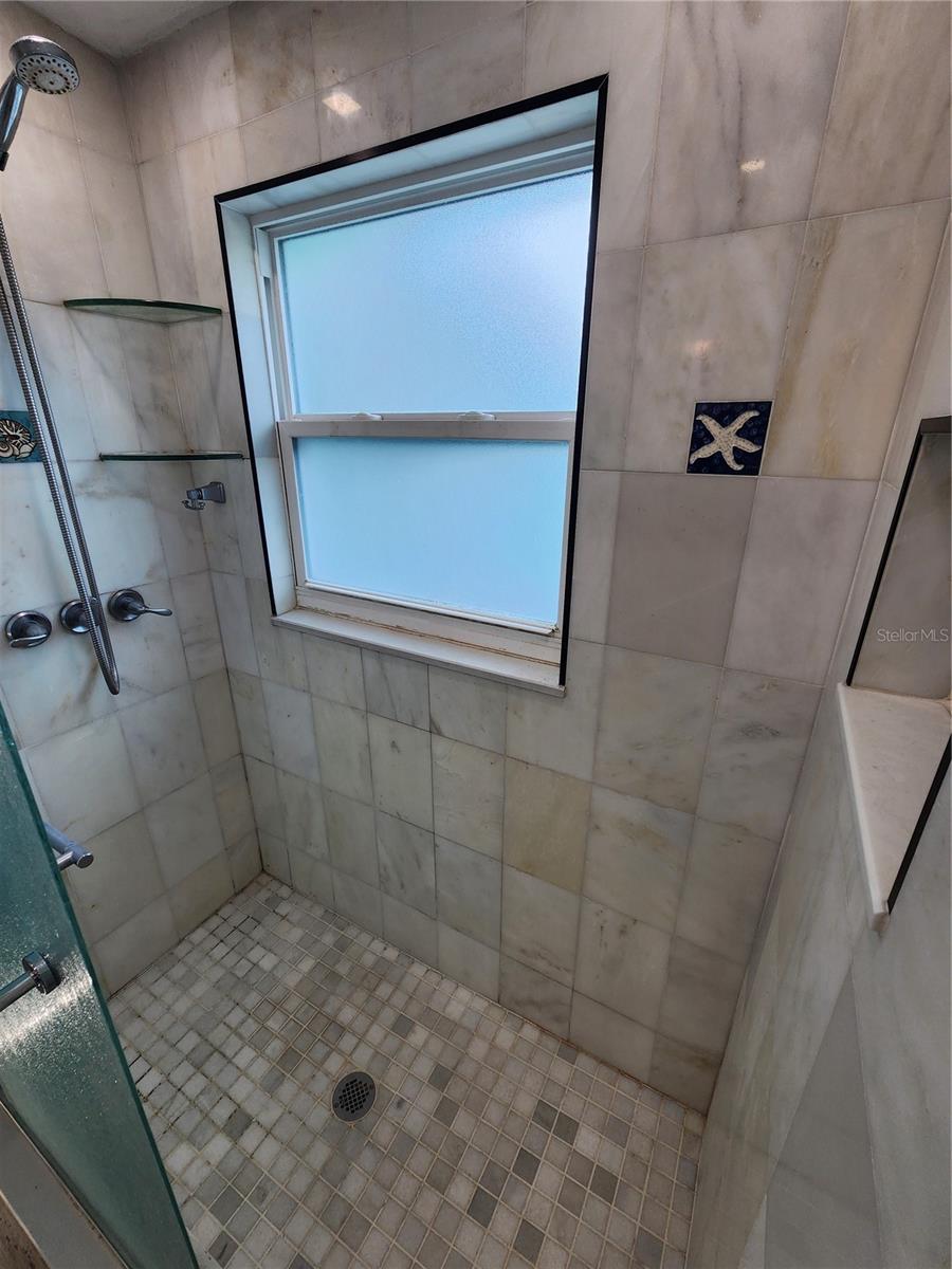 BAYSHORE GARDENS SEC 9G - Residential