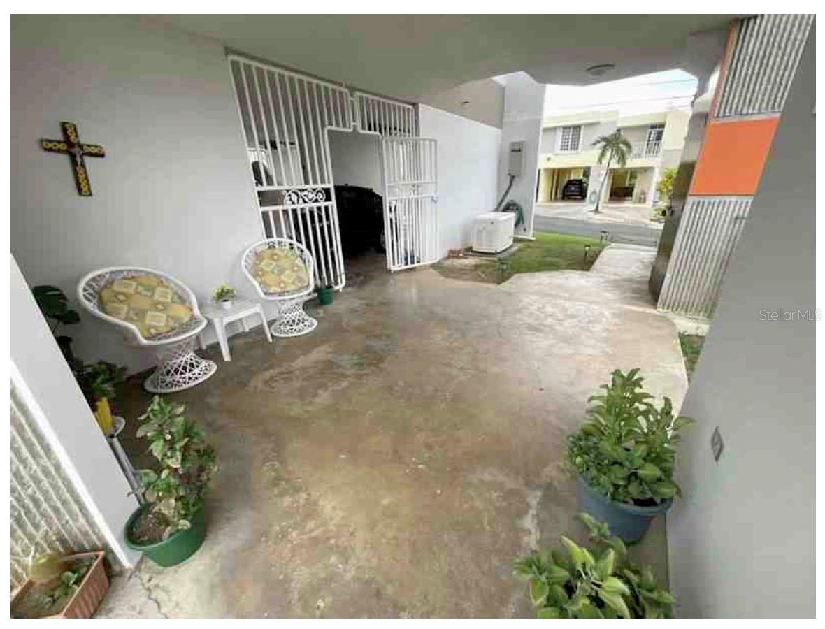 PEDERNALES - Residential